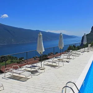  Apartment La Quiete 56 View By Gardadomusmea Italien